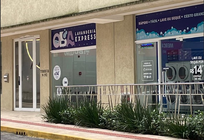 Foto da fachada da Oba Lavanderia Express Itapema